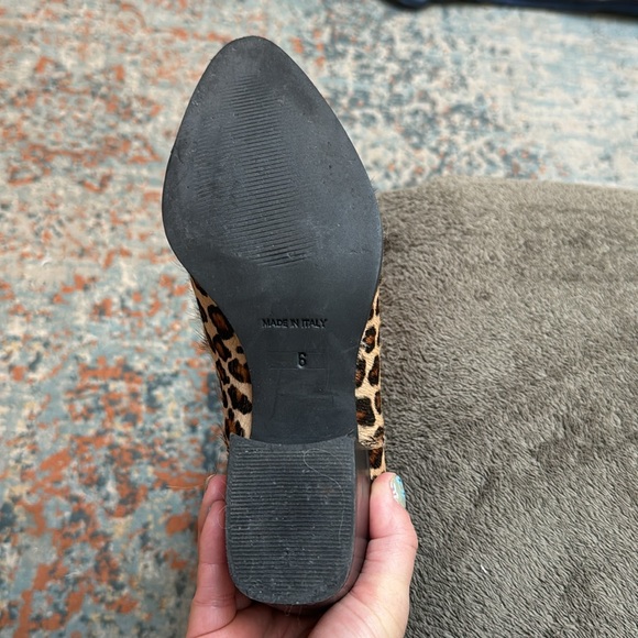Leopard print boots. Size 6. - Picture 3 of 3